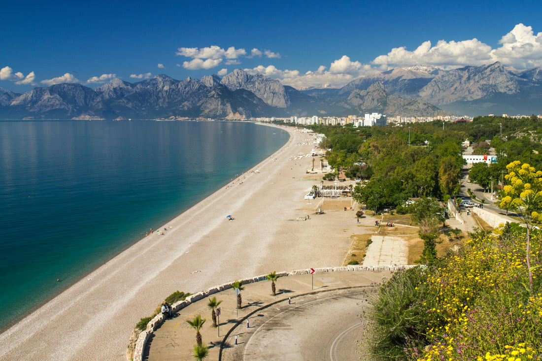 Bleib mit Voisim in Antalya und Umgebung verbunden